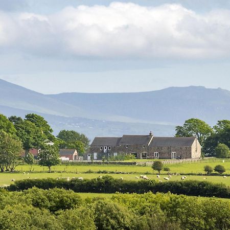 The Outbuildings Villa Newborough  Buitenkant foto